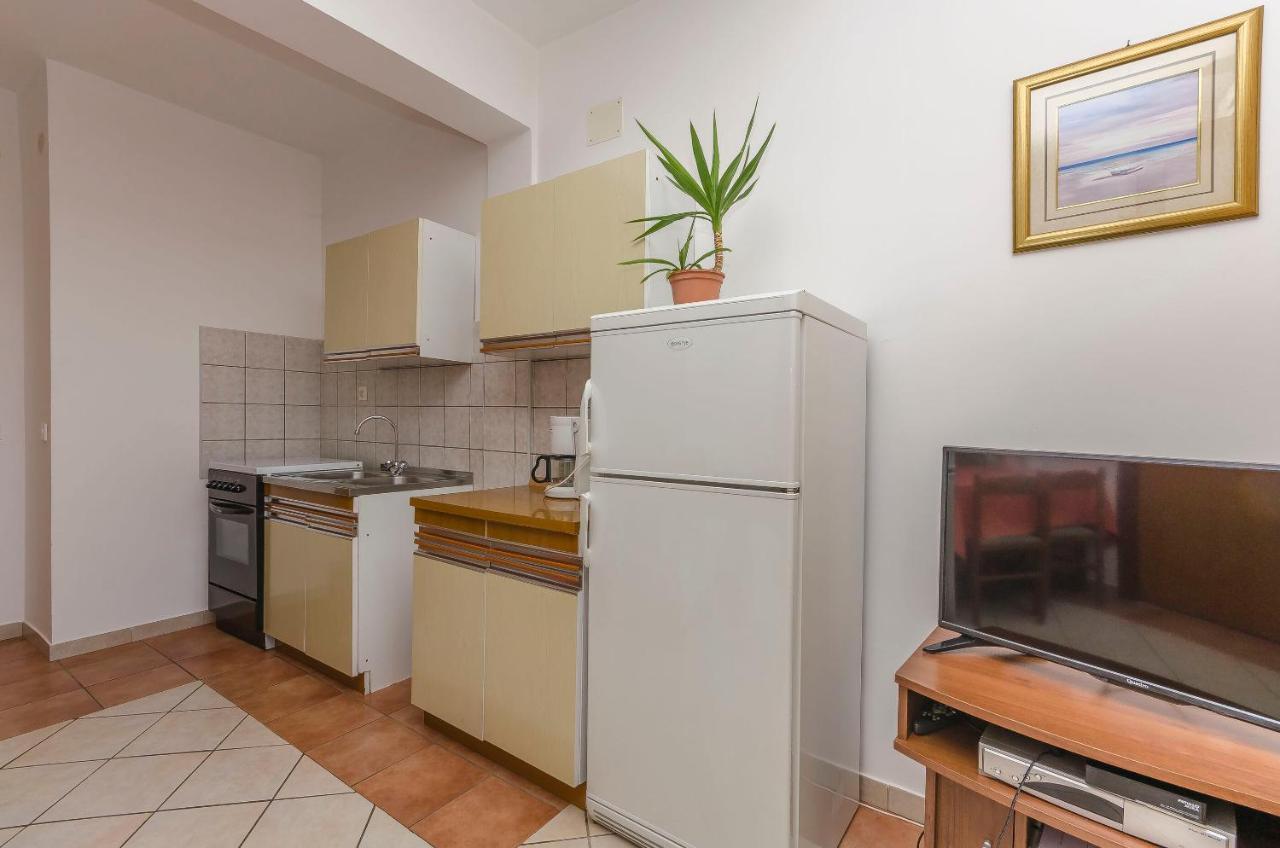 Apartments Villa Estella Срима Экстерьер фото